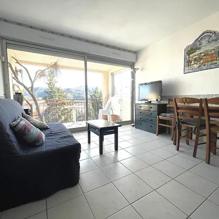 Apartment T2 Avec Terrasse, Parking Prive, A 300m De La - Fr-1-309-432 Banyuls-sur-Mer